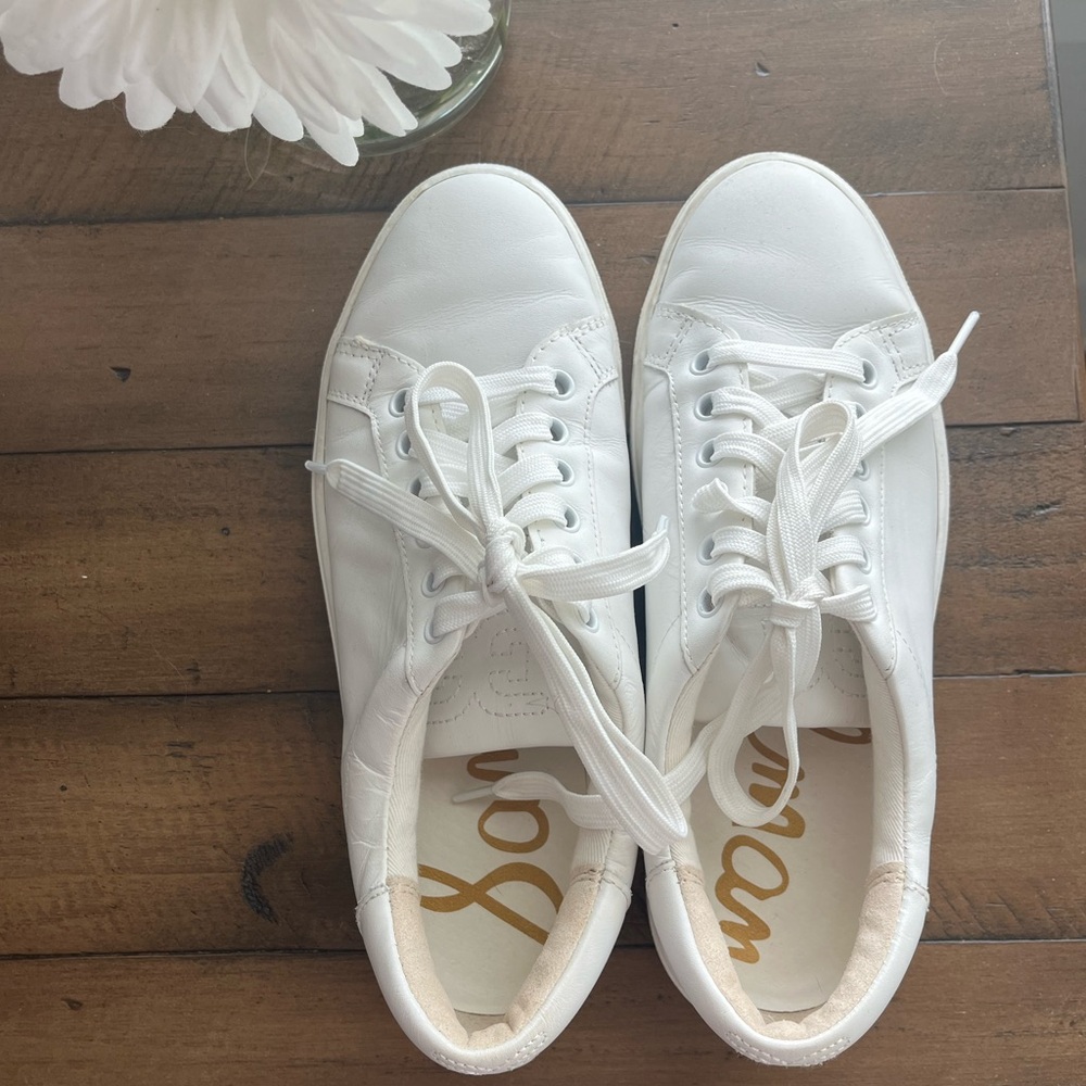 Sam Edelman White Classic Sneakers Minimalist Design